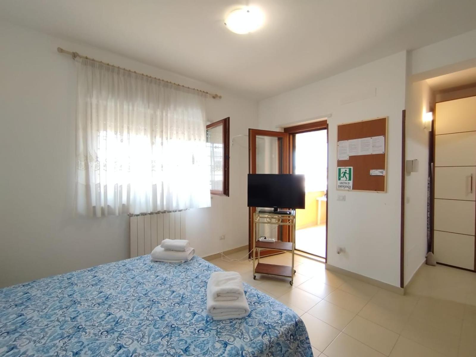 Gala Mini Apartment ฟิวมิชีโน ภายนอก รูปภาพ